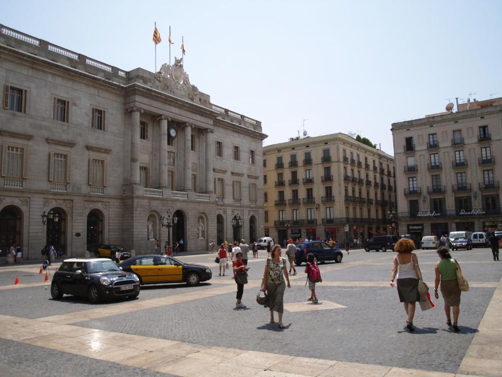 ホテル オスタル ニッツス Bcn バルセロナ エクステリア 写真